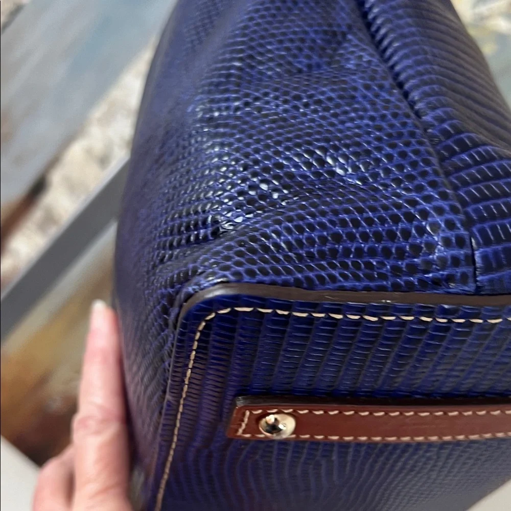 Dooney and Bourke Reptile/Snake print Navy Blue Handbag - Picture 10 of 16